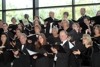 Handel Choir of Baltimore at Cylburn Arboretum (2012) LNT/Anne Marie Lund Photography 